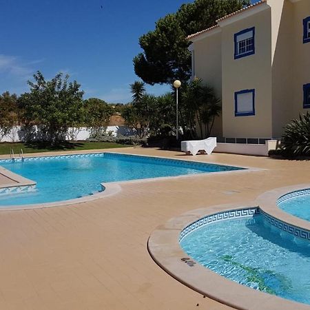 Alfeli-Ap Apartman Olhos de Agua  Kültér fotó