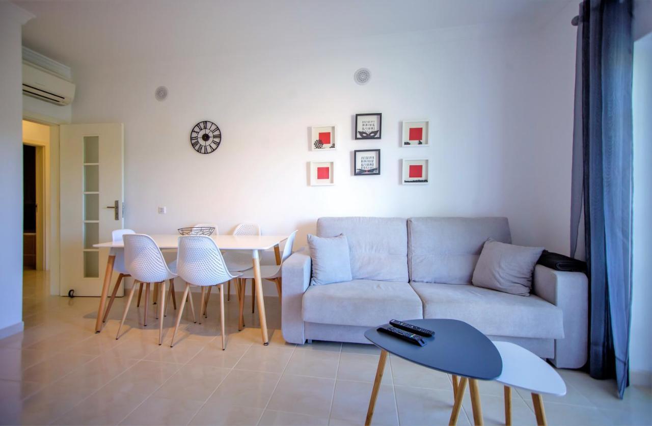 Alfeli-Ap Apartman Olhos de Agua  Kültér fotó