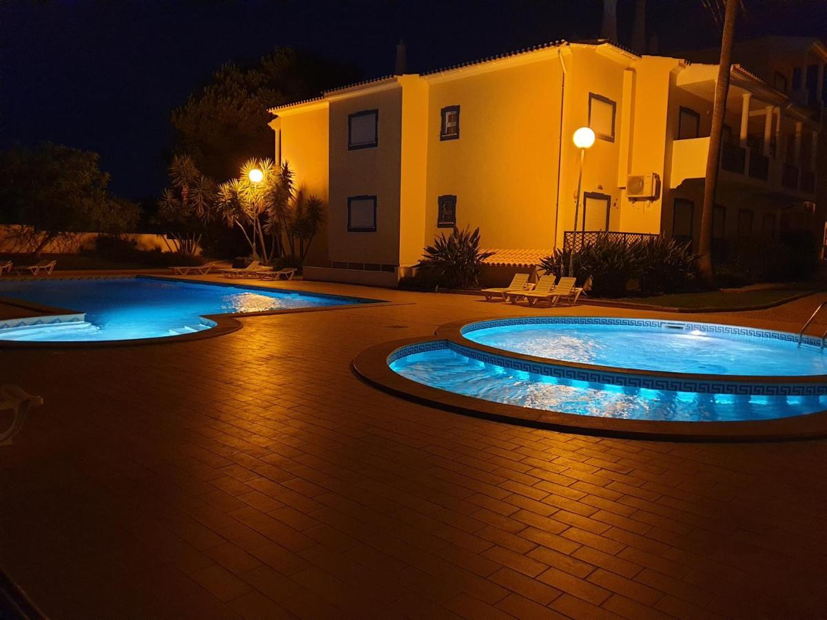 Alfeli-Ap Apartman Olhos de Agua  Kültér fotó